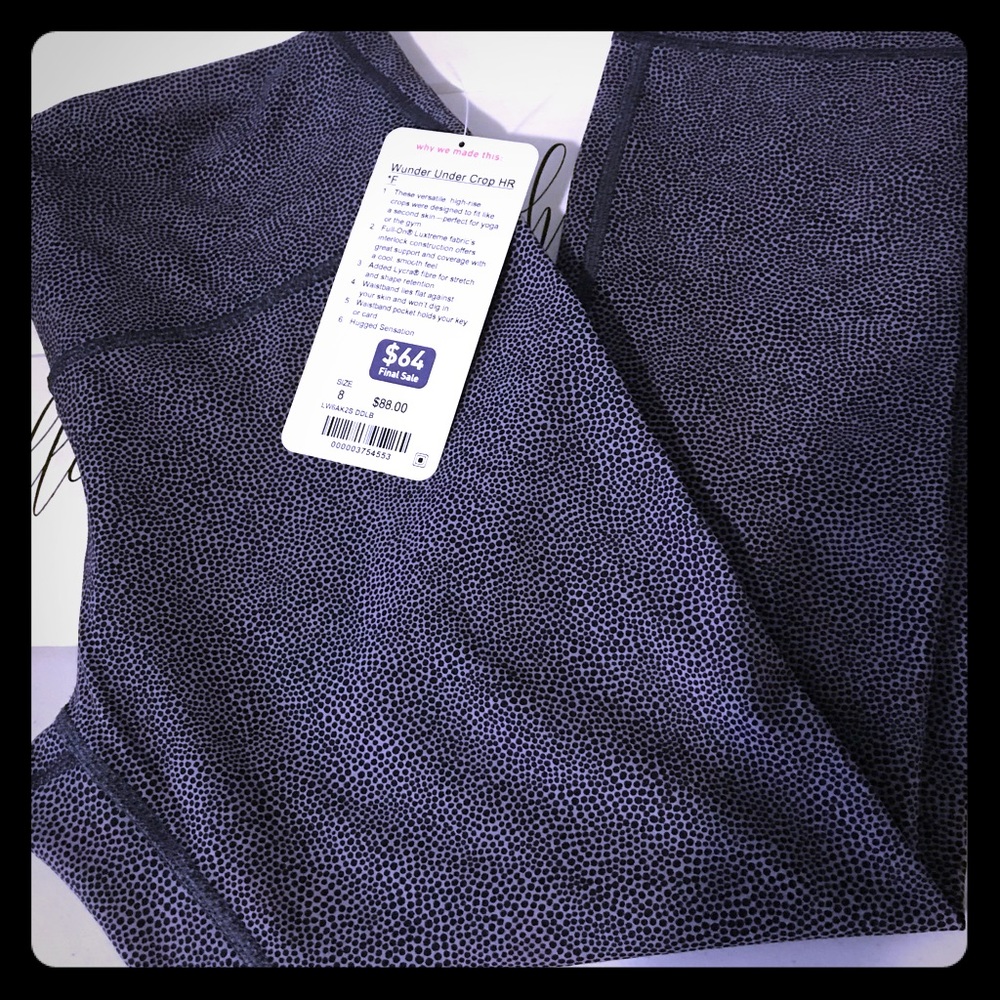 New Lululemon WU Crop HR  S8